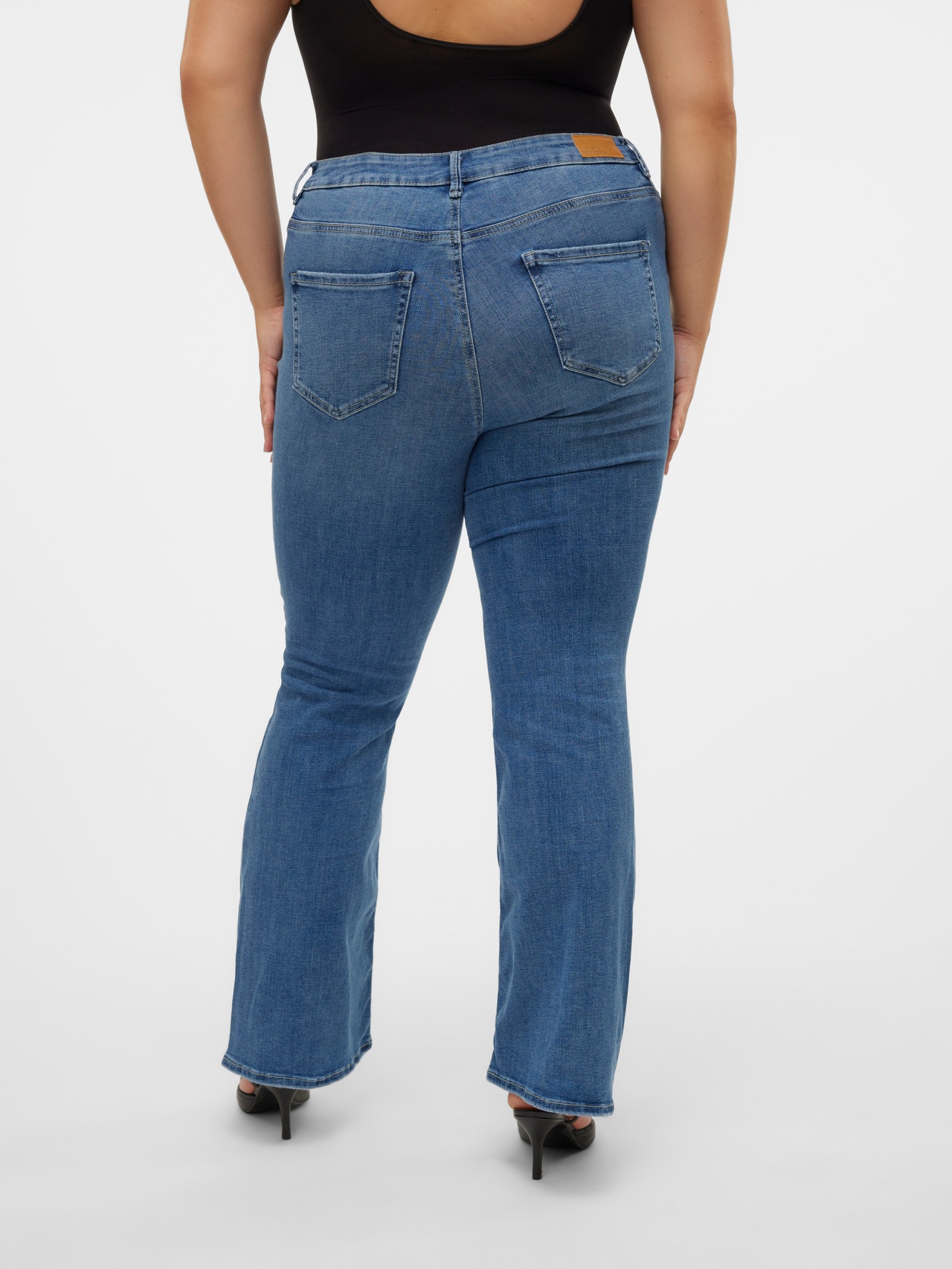 Vero Moda Alt laienev lõige Keskmine värvel Vormikas Teksad -Medium Blue Denim - 10312950