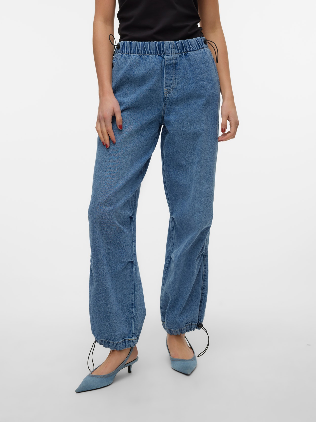 Vero Moda VMSCOOTY Utsvängd passform Jeans -Medium Blue Denim - 10313994