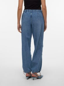 Vero Moda VMSCOOTY Flared Fit Jeans -Medium Blue Denim - 10313994