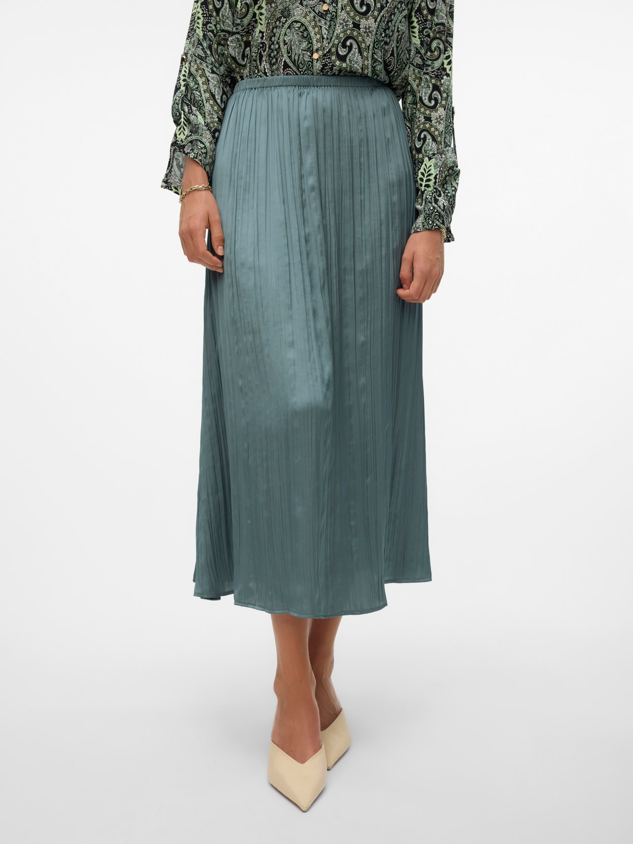 Vero Moda VMBILLIE BARREL - Wide leg - light blue denim Vero Moda VMBILLIE BARREL - Wide leg - light blue denim