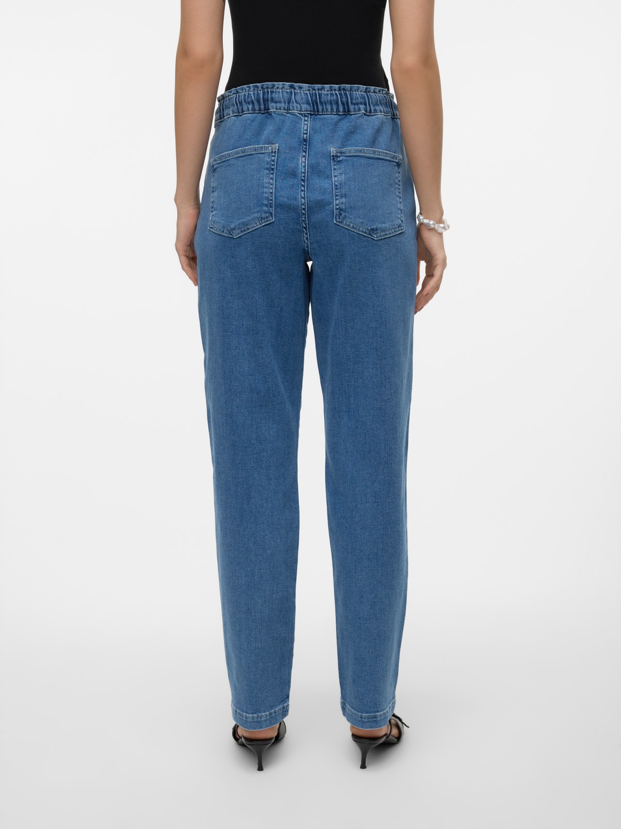 Vero Moda VMCALLIE Karotte, locker geschnitten Jeans -Medium Blue Denim - 10315959