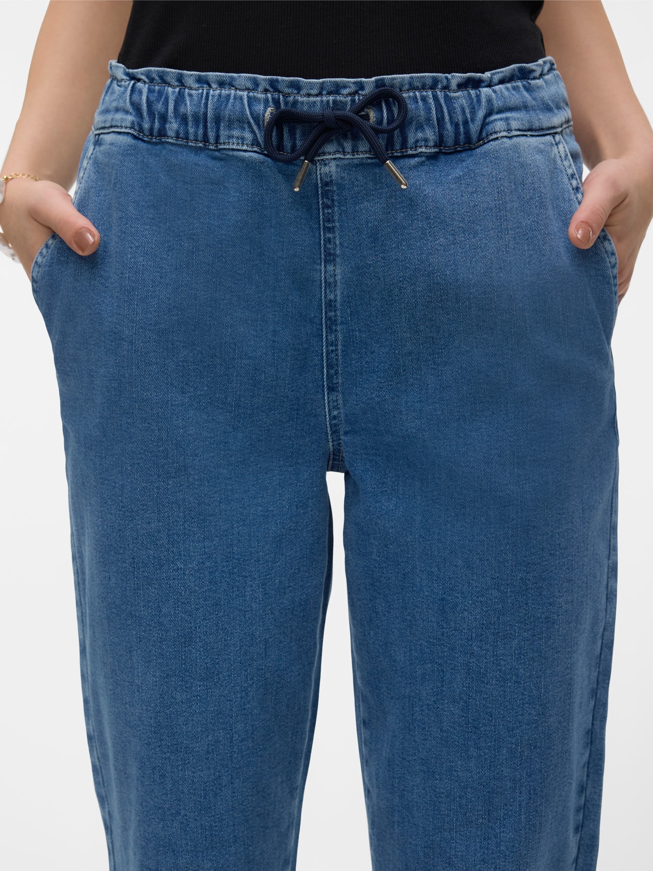 Vero Moda VMCALLIE Loose Carrot Fit Jeans -Medium Blue Denim - 10315959