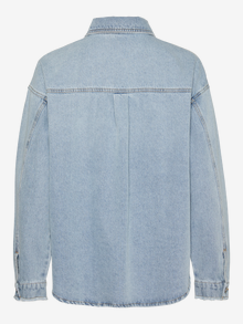 Vero Moda VMQUEBEC Denim shirt -Light Blue Denim - 10319580