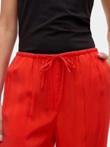 Vero Moda VMKIA Vidutinio aukščio juosmuo Kelnės -Fiery Red - 10321947