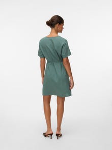 Vero Moda VMMYMILO Kort klänning -Laurel Wreath - 10322976