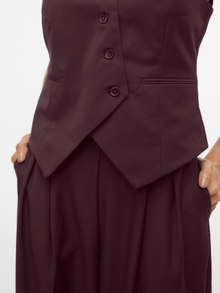 Vero Moda VMHAILEY Prilagojen teliran suknjič -Winetasting - 10323773