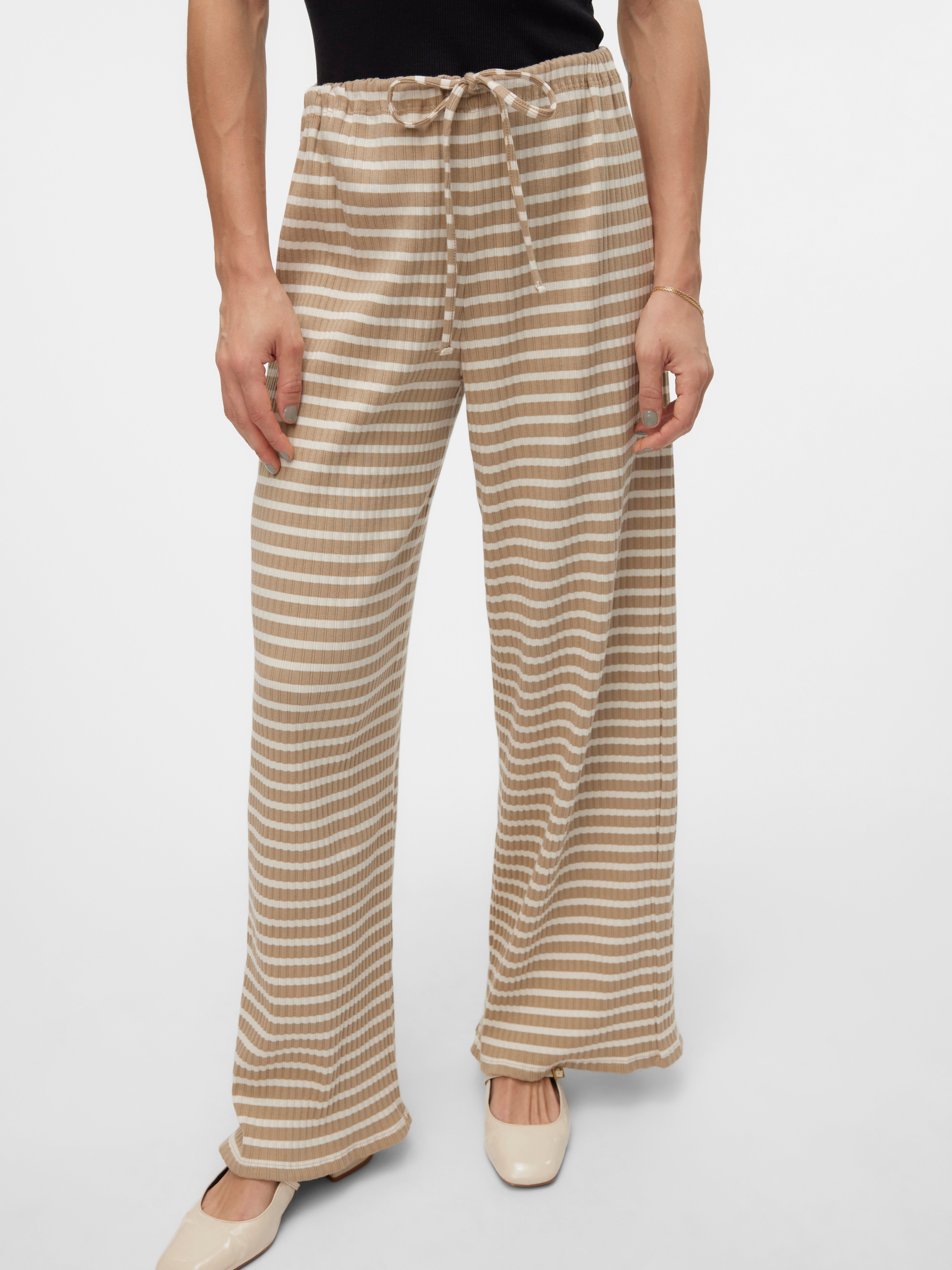 VMJOSEPHINE Mittlere Taille Hose | Mittelbraun | Vero Moda®