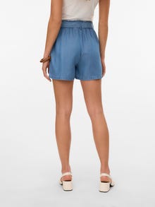 Vero Moda VMFLEUR Shorts -Medium Blue Denim - 10326074