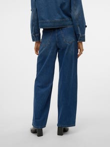 Vero Moda Avaram lõige Keskmine värvel Teksad -Medium Blue Denim - 10330369