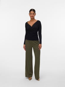 Vero Moda Tihedalt liibuv lõige V-kaelus Top -Black - 10331046