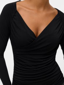 Vero Moda Tihedalt liibuv lõige V-kaelus Top -Black - 10331046
