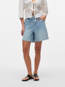 Vero Moda VMMALUCCA Shorts im 5-Taschen Design -Medium Blue Denim - 10331073