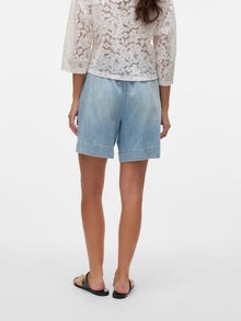 Vero Moda VMMALUCCA Shorts im 5-Taschen Design -Medium Blue Denim - 10331073