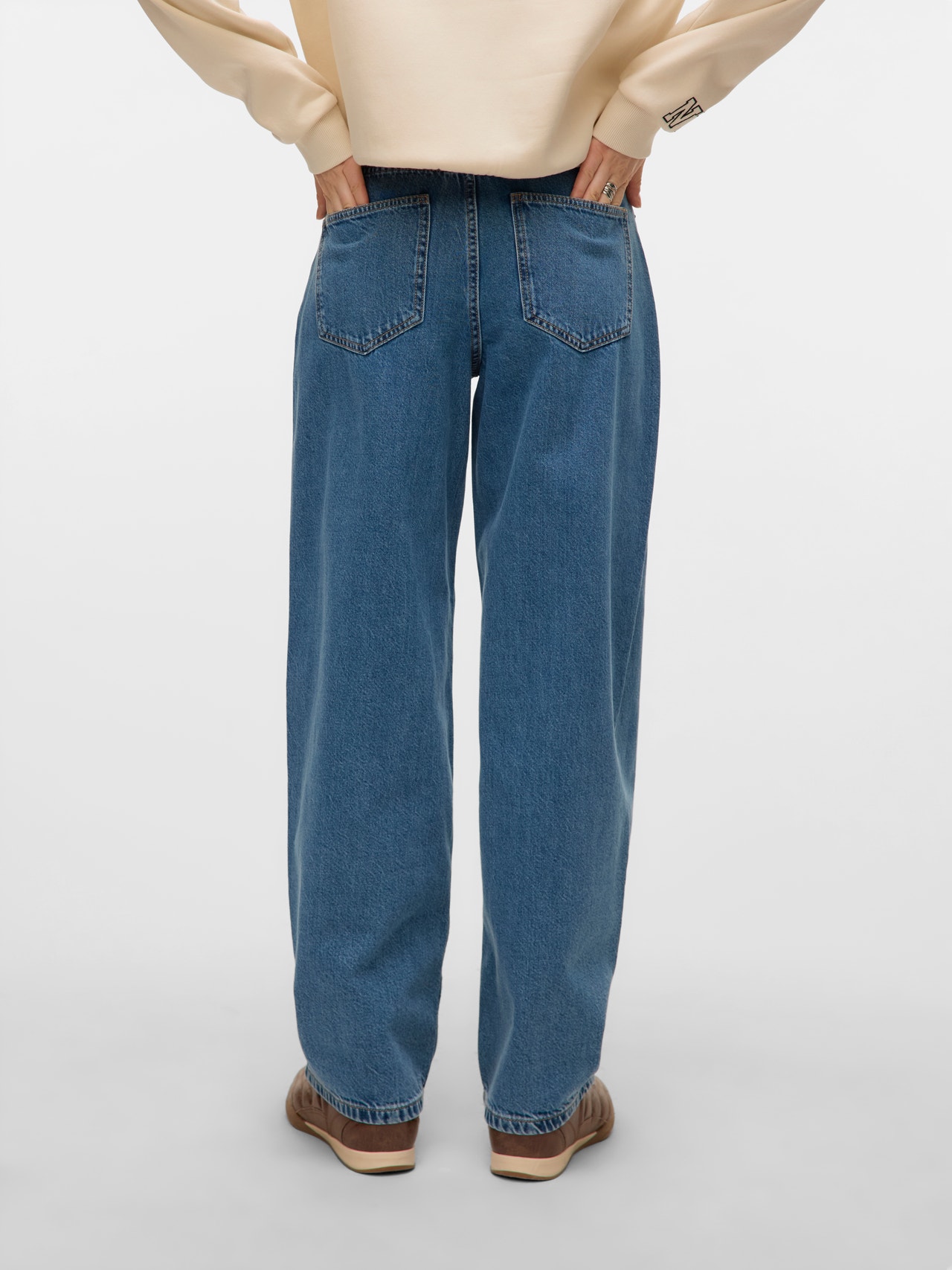 Vero Moda VMESTELLE High rise Barrel fit Jeans -Medium Blue Denim - 10332234