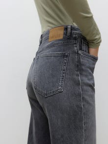 Vero Moda AWVALERIE Mid rise Straight Fit Jeans -Medium Grey Denim - 10332385