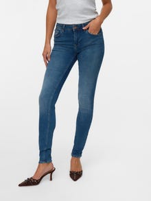 Vero Moda VMLUX Közepes derék Karcsúsított Farmer -Medium Blue Denim - 10333059