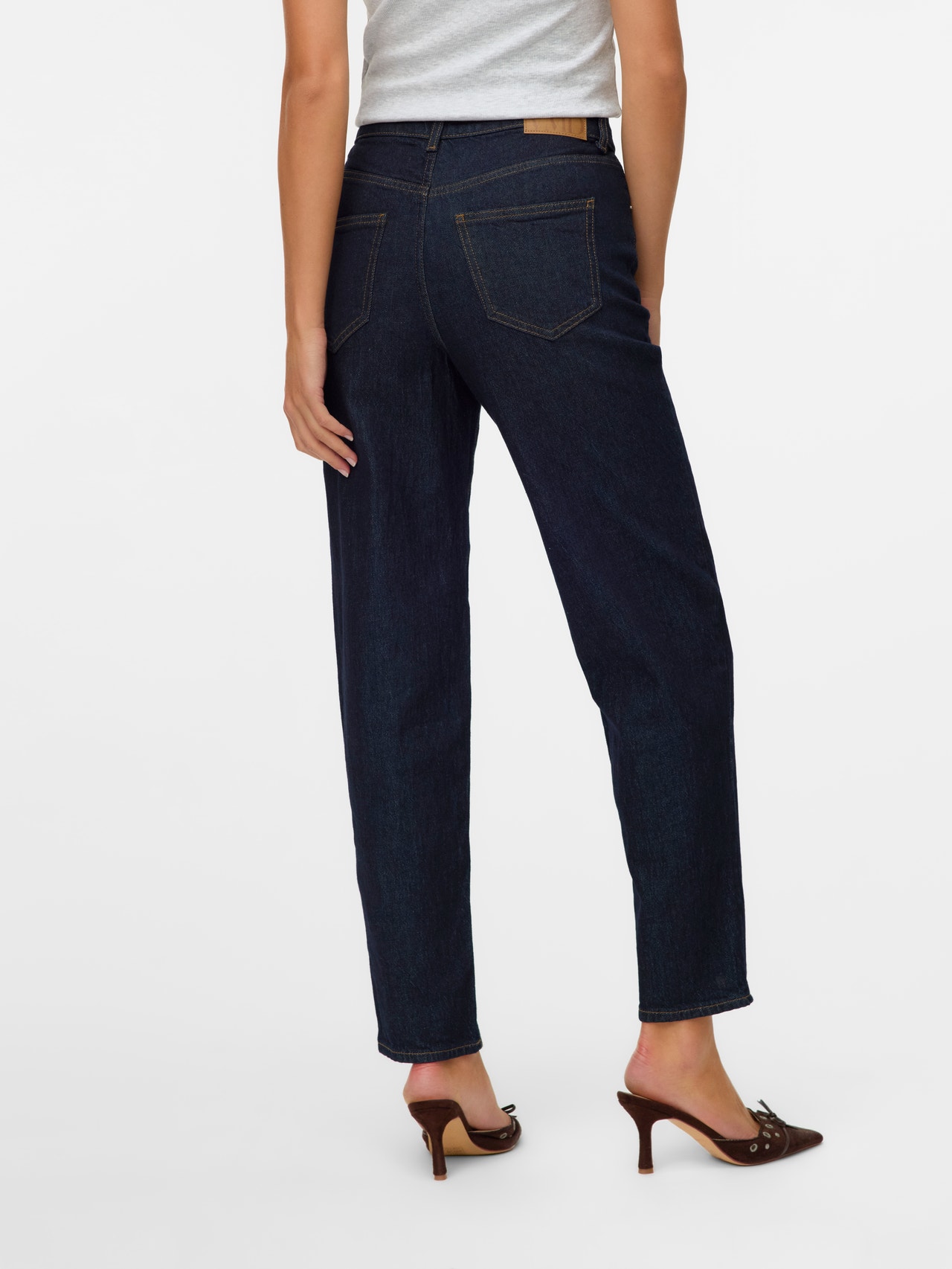 Vero Moda VMTESSA Tiro alto Corte mom Vaqueros -Dark Blue Denim - 10333060