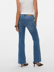 Vero Moda VMJEAN Niedrige Taille Ausgestellt Jeans -Medium Blue Denim - 10338385