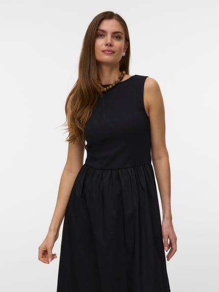 Dresses: Green, Pink, Red, Purple, Silver & More | VERO MODA Dresses: Green, Pink, Red, Purple, Silver & More | VERO MODA
