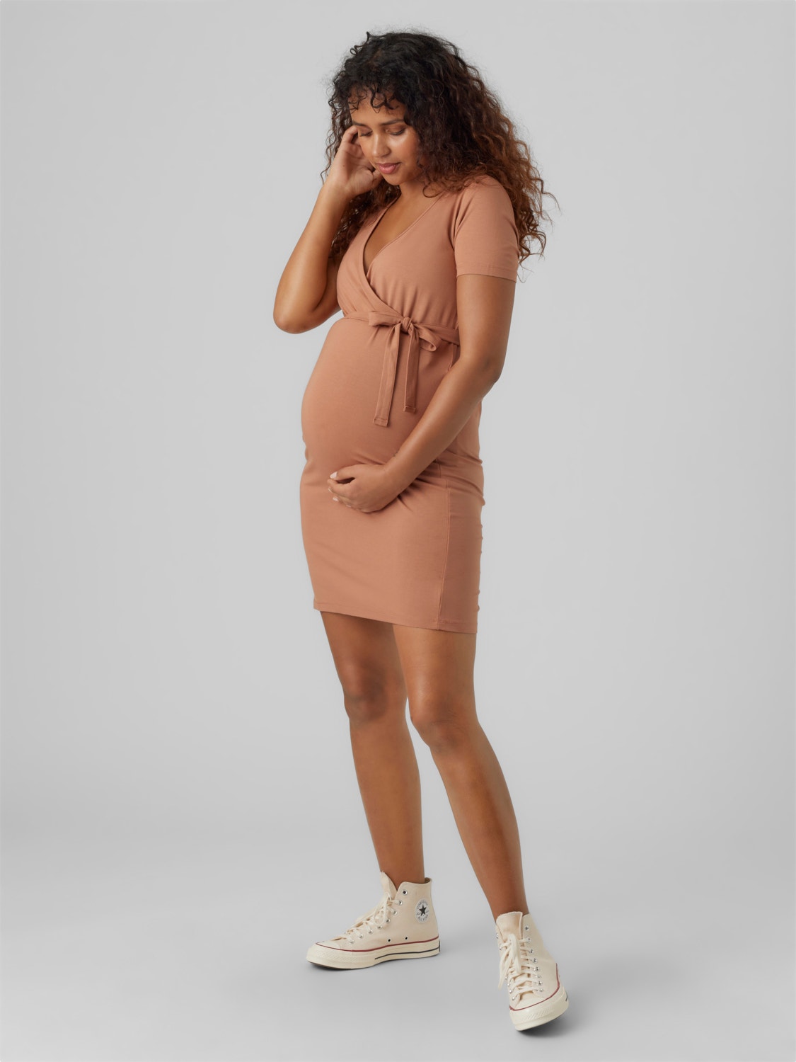 MAMA.LICIOUS Umstands-Kleid -Mocha Mousse - 20015085