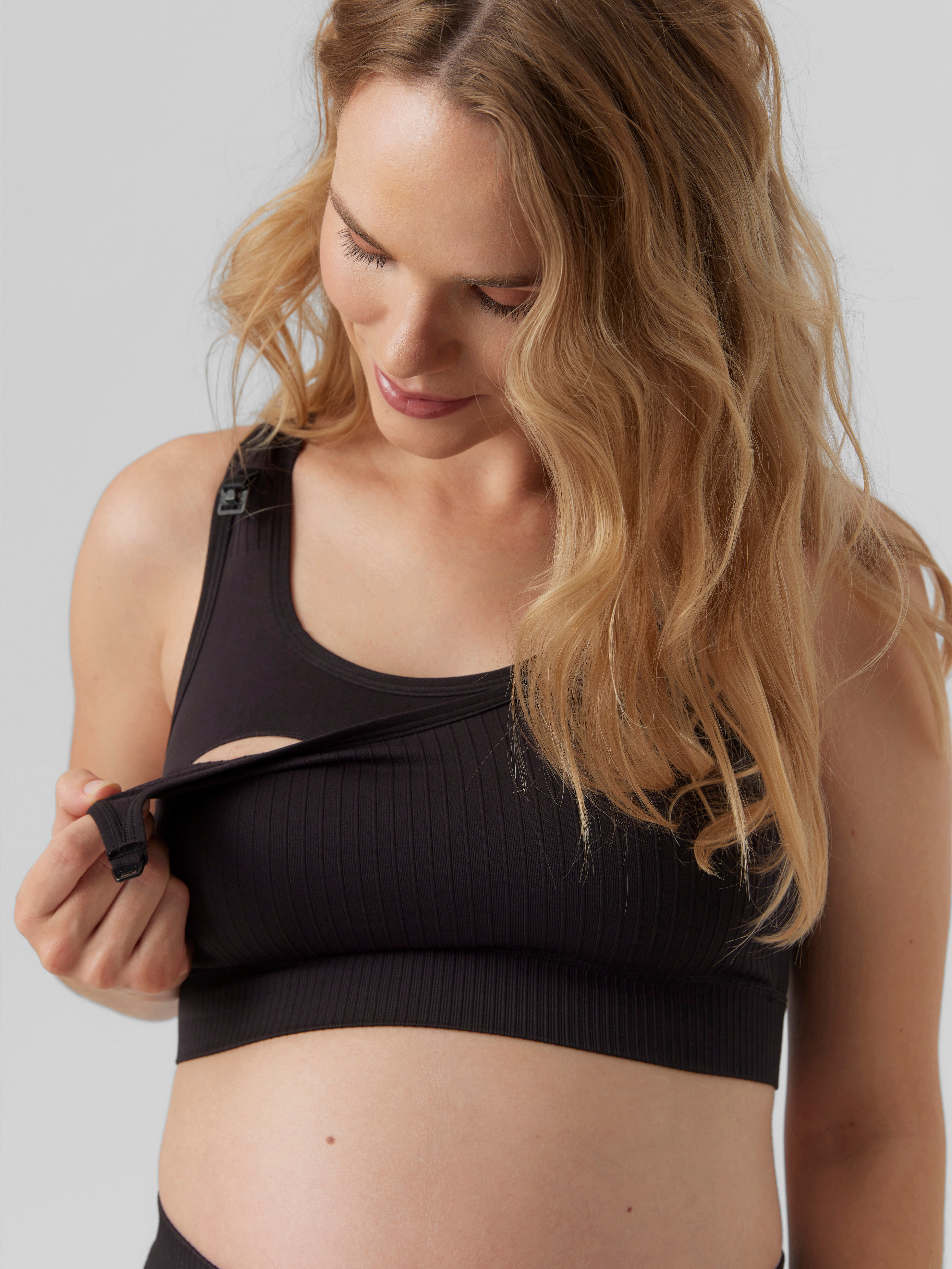 Licious-essentials - ANKO shock absorber sports bra, Available in