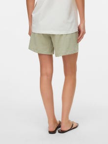 MAMA.LICIOUS Loose Fit Low rise Shorts -Desert Sage - 20020344
