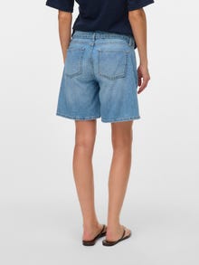MAMA.LICIOUS Luźno dopasowane Szorty -Light Blue Denim - 20022032