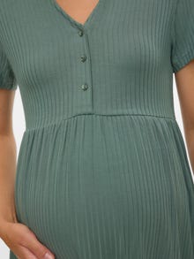 MAMA.LICIOUS Regular fit V-Hals Top -Laurel Wreath - 20023773