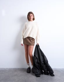 TOPSHOP Normal passform Rundringning Pullover -Snow White - 31000124