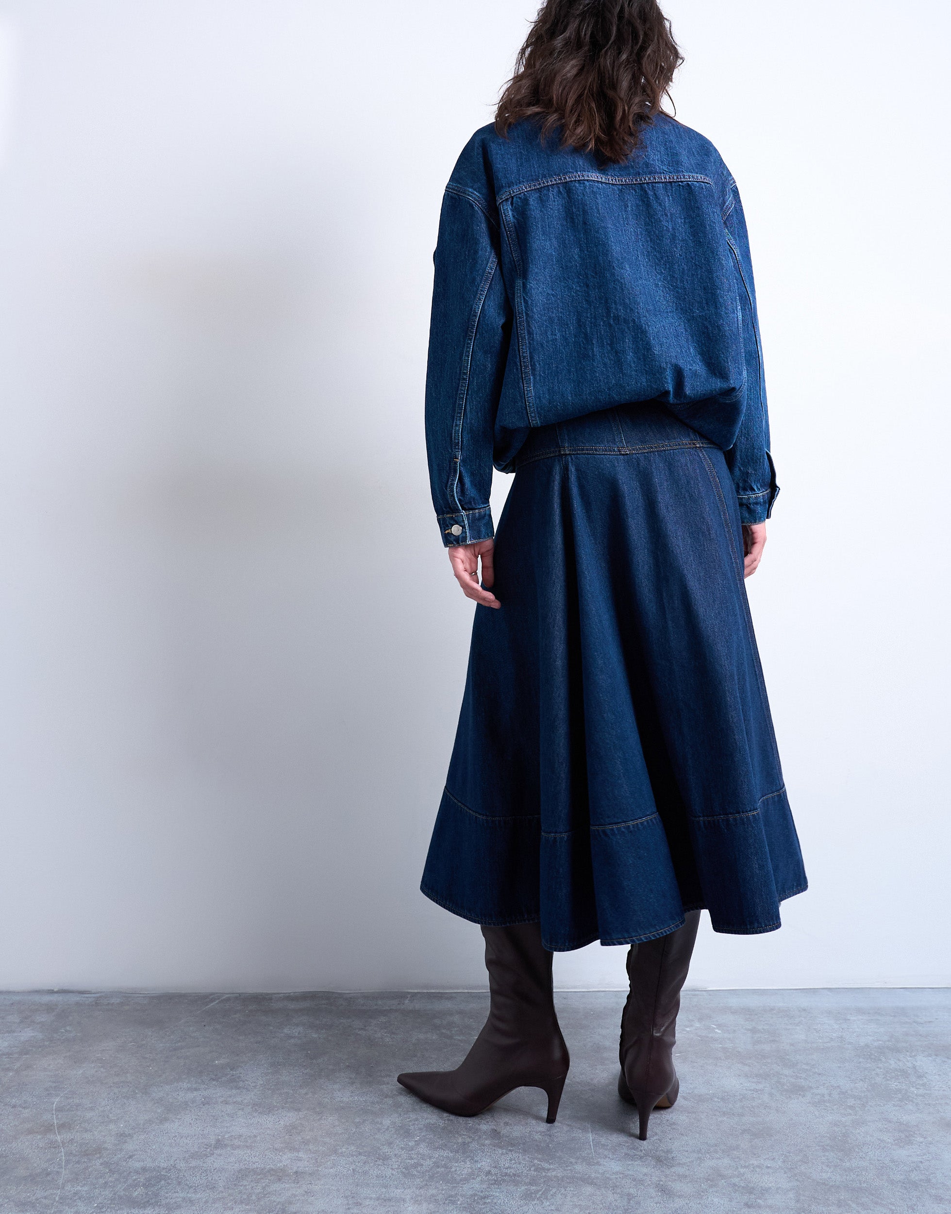 Jupe femme grande taille plissée avec poches - Marque - Modèle - Taille Jupe femme grande taille plissée avec poches - Marque - Modèle - Taille